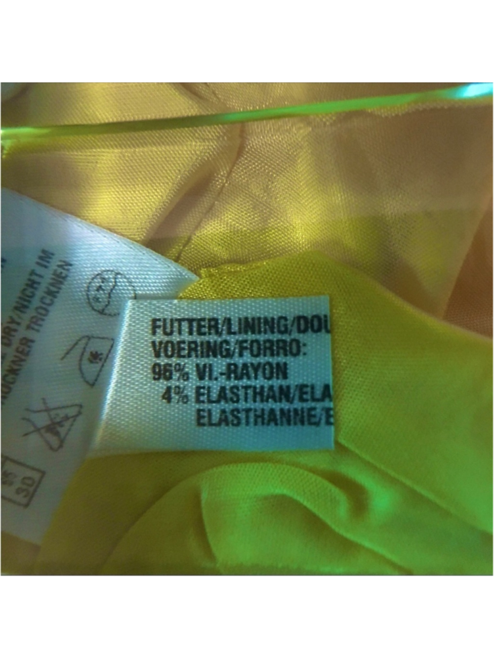 ESCADA 2 PIECE JACKET 43 AND PANTS 44 SET IN SUNFLOWER IN EXCELLENT CONDITION - Picture 15 of 16